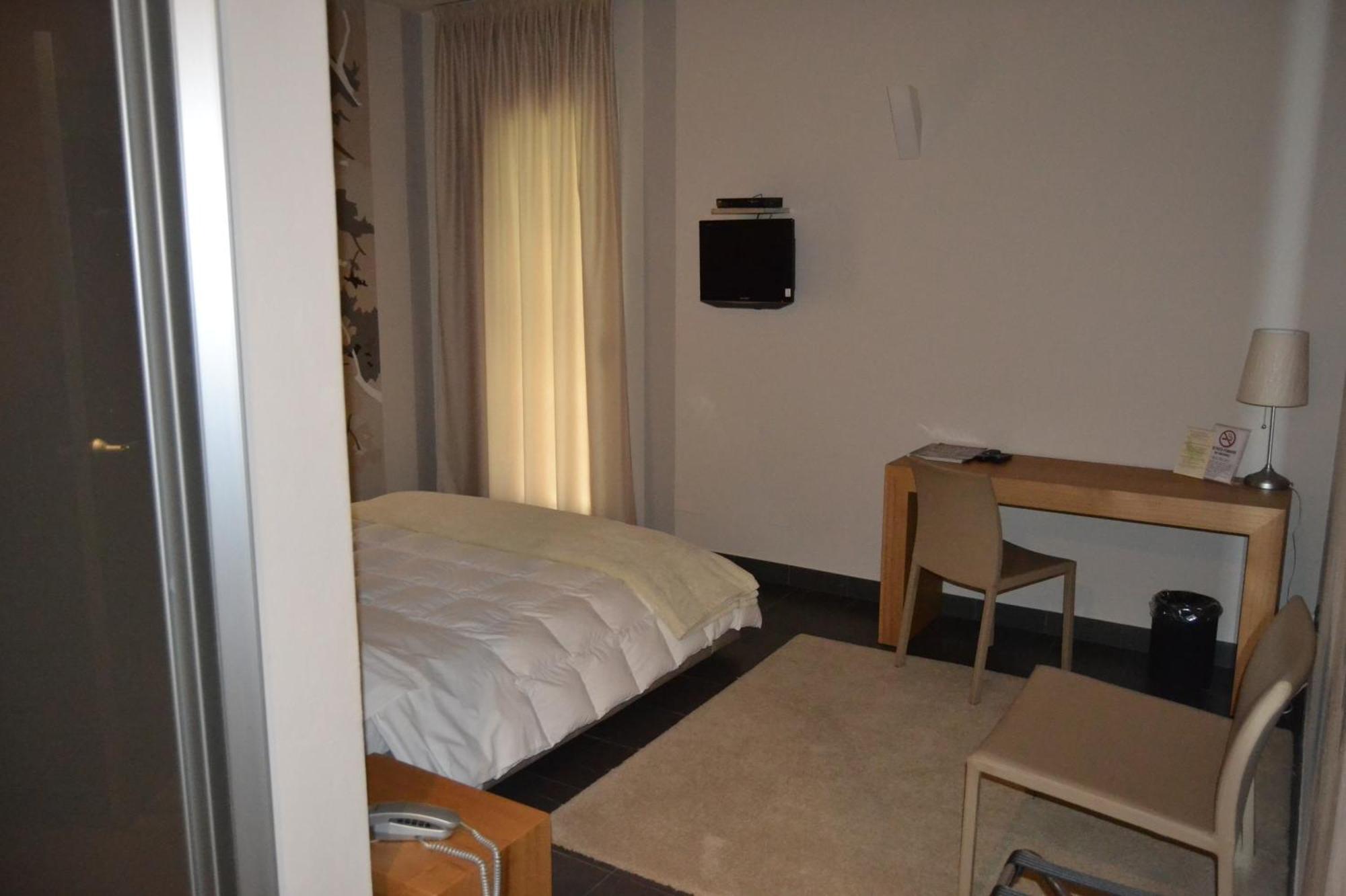 Relais Borgo Del Gallo Acqui Terme Cameră foto